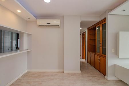 Apartamento à venda com 82m², 3 quartos e 1 vaga Apartamento à venda com 82m², 3 quartos e 1 vagaSala