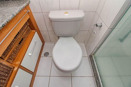Apartamento à venda com 82m², 3 quartos e 1 vaga Apartamento à venda com 82m², 3 quartos e 1 vagaBanheiro da Suíte