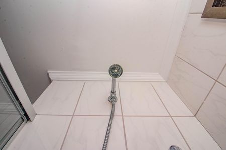 Apartamento à venda com 82m², 3 quartos e 1 vaga Apartamento à venda com 82m², 3 quartos e 1 vagaBanheiro da Suíte