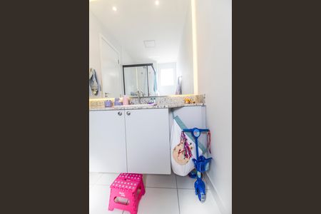 Apartamento para alugar com 83m², 1 quarto e 2 vagas Apartamento para alugar com 83m², 1 quarto e 2 vagasBanheiro da Suíte