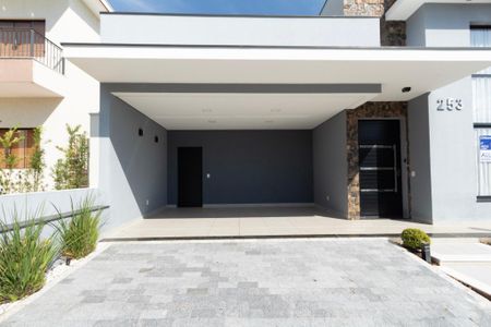 Casa de condomínio para alugar com 160m², 3 quartos e 2 vagas