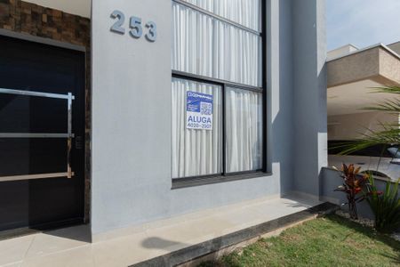 Casa de condomínio para alugar com 160m², 3 quartos e 2 vagas