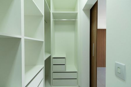 Casa de condomínio para alugar com 160m², 3 quartos e 2 vagas
