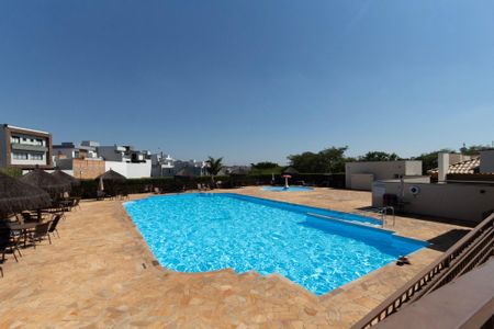 Casa de condomínio para alugar com 160m², 3 quartos e 2 vagas