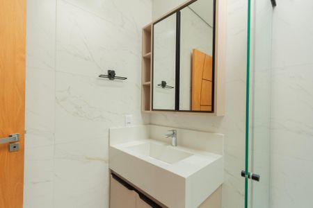 Casa de condomínio para alugar com 160m², 3 quartos e 2 vagas