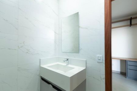 Casa de condomínio para alugar com 160m², 3 quartos e 2 vagas