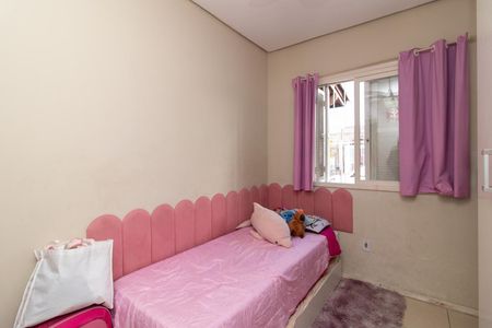 Quarto 1 de casa à venda com 2 quartos, 175m² em Hípica, Porto Alegre