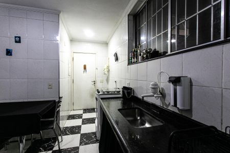 Apartamento à venda com 95m², 3 quartos e sem vaga Apartamento à venda com 95m², 3 quartos e sem vagaCozinha