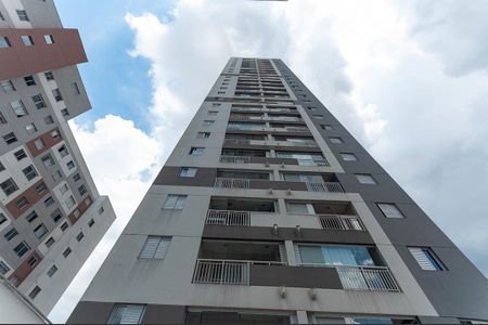 Apartamento para alugar com 49m², 2 quartos e 1 vaga Apartamento para alugar com 49m², 2 quartos e 1 vagaFachada
