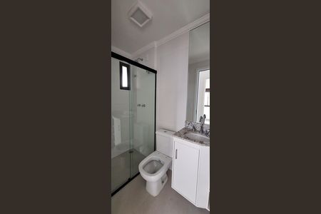 Apartamento para alugar com 56m², 2 quartos e 1 vaga Apartamento para alugar com 56m², 2 quartos e 1 vagaDetalhe do banheiro