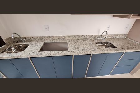Apartamento para alugar com 56m², 2 quartos e 1 vaga Apartamento para alugar com 56m², 2 quartos e 1 vagaCozinha - Armários