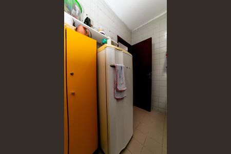 Apartamento à venda com 62m², 3 quartos e 1 vaga Apartamento à venda com 62m², 3 quartos e 1 vagaCozinha e Área de Serviço