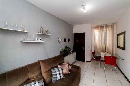 Apartamento à venda com 62m², 3 quartos e 1 vaga Apartamento à venda com 62m², 3 quartos e 1 vagaSala