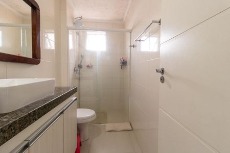 Apartamento à venda com 67m², 2 quartos e 1 vagaBanheiro Social