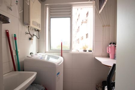 Apartamento à venda com 67m², 2 quartos e 1 vagaÁrea de Serviço
