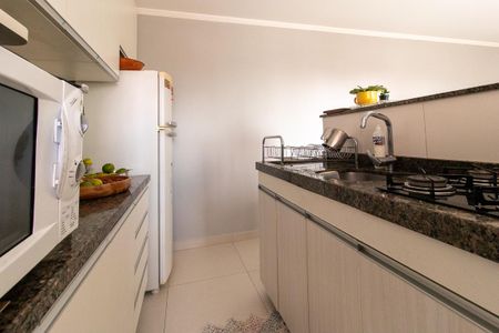 Apartamento à venda com 67m², 2 quartos e 1 vagaCozinha - Armários