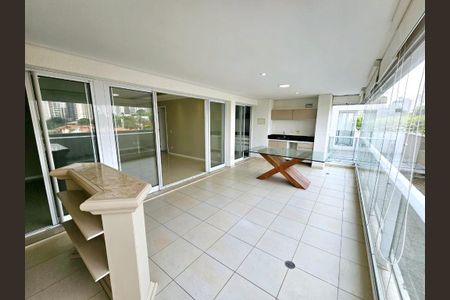 Apartamento para alugar com 138m², 3 quartos e 2 vagas Apartamento para alugar com 138m², 3 quartos e 2 vagasFoto 01