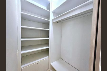 Apartamento para alugar com 138m², 3 quartos e 2 vagas Apartamento para alugar com 138m², 3 quartos e 2 vagasFoto 31