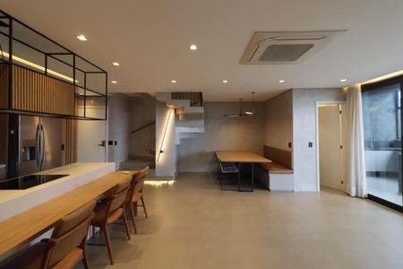 Apartamento para alugar com 173m², 2 quartos e 4 vagasSala