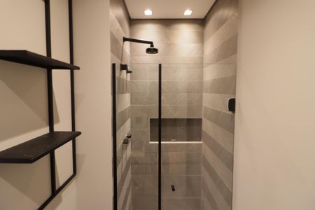 Apartamento para alugar com 173m², 2 quartos e 4 vagasBanheiro da Suíte 2