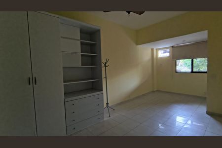 Apartamento à venda com 111m², 2 quartos e 1 vagaSuíte 