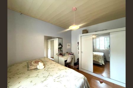 Casa à venda com 145m², 3 quartos e 2 vagas