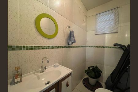 Casa à venda com 145m², 3 quartos e 2 vagas