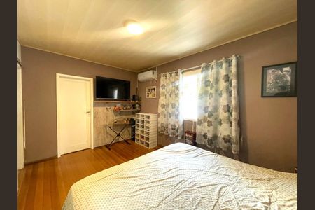Casa à venda com 145m², 3 quartos e 2 vagas