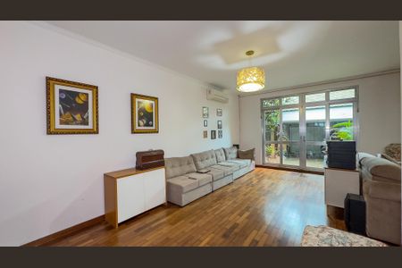 Sala de casa para alugar com 6 quartos, 600m² em Santo Amaro, São Paulo