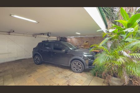 Casa para alugar com 600m², 6 quartos e 2 vagas Casa para alugar com 600m², 6 quartos e 2 vagasGaragem