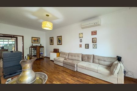 Sala de casa para alugar com 6 quartos, 600m² em Santo Amaro, São Paulo