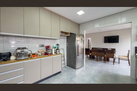 Casa para alugar com 600m², 6 quartos e 2 vagas Casa para alugar com 600m², 6 quartos e 2 vagasCozinha