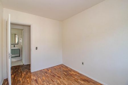 Quarto 1 de apartamento à venda com 2 quartos, 45m² em Cristo Redentor, Porto Alegre