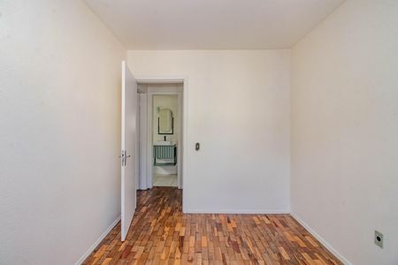 Quarto 1 de apartamento à venda com 2 quartos, 45m² em Cristo Redentor, Porto Alegre