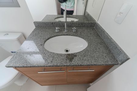 Studio para alugar com 25m², 1 quarto e sem vaga Studio para alugar com 25m², 1 quarto e sem vagaBanheiro