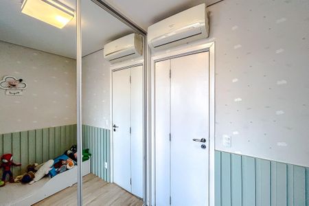 Apartamento à venda com 102m², 3 quartos e 2 vagasQuarto 3