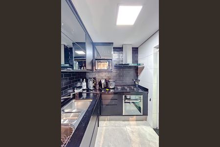 Apartamento à venda com 102m², 3 quartos e 2 vagasCozinha