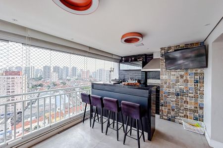 Apartamento à venda com 102m², 3 quartos e 2 vagasVaranda