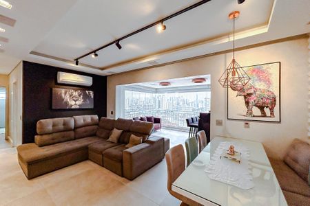 Apartamento à venda com 102m², 3 quartos e 2 vagasSala
