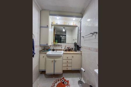 Apartamento à venda com 64m², 3 quartos e 1 vaga Apartamento à venda com 64m², 3 quartos e 1 vagaBanheiro