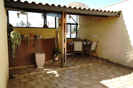 Apartamento à venda com 180m², 3 quartos e 3 vagasChurrasqueira - Cobertura