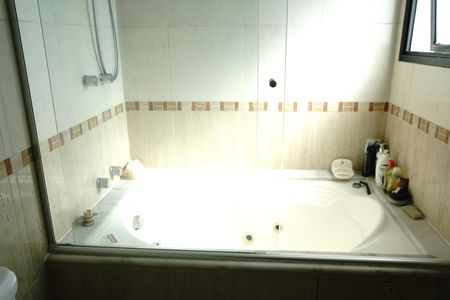 Apartamento à venda com 180m², 3 quartos e 3 vagasBanheiro da Suíte 
