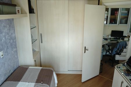 Apartamento à venda com 180m², 3 quartos e 3 vagasQuarto 2