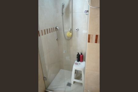 Apartamento à venda com 180m², 3 quartos e 3 vagasBanheiro