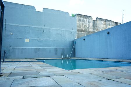Apartamento à venda com 180m², 3 quartos e 3 vagasÁrea comum - Piscina