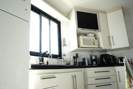 Apartamento à venda com 180m², 3 quartos e 3 vagasCozinha