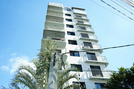Apartamento à venda com 180m², 3 quartos e 3 vagasFachada