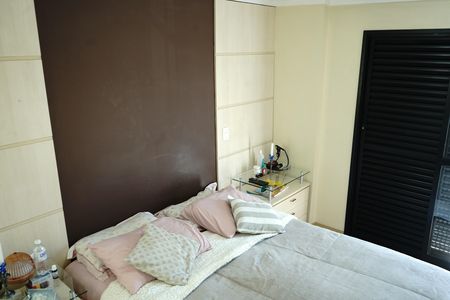 Apartamento à venda com 180m², 3 quartos e 3 vagasSuite 