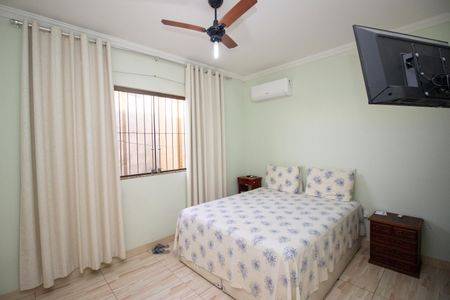 Casa à venda com 111m², 3 quartos e 3 vagas Casa à venda com 111m², 3 quartos e 3 vagasQuarto Suíte