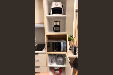 Studio para alugar com 29m², 1 quarto e sem vaga Studio para alugar com 29m², 1 quarto e sem vagaCozinha